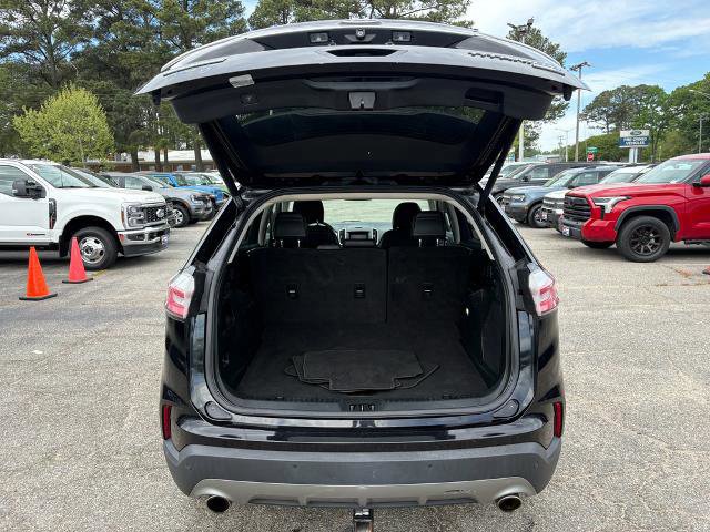 Certified 2019 Ford Edge Titanium AWD/4WD image 9