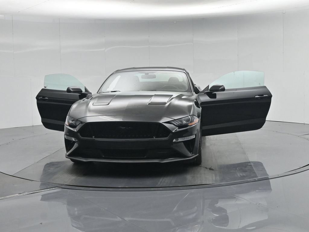 Certified 2019 Ford Mustang GT w/ Black Accent Package RWD image 30