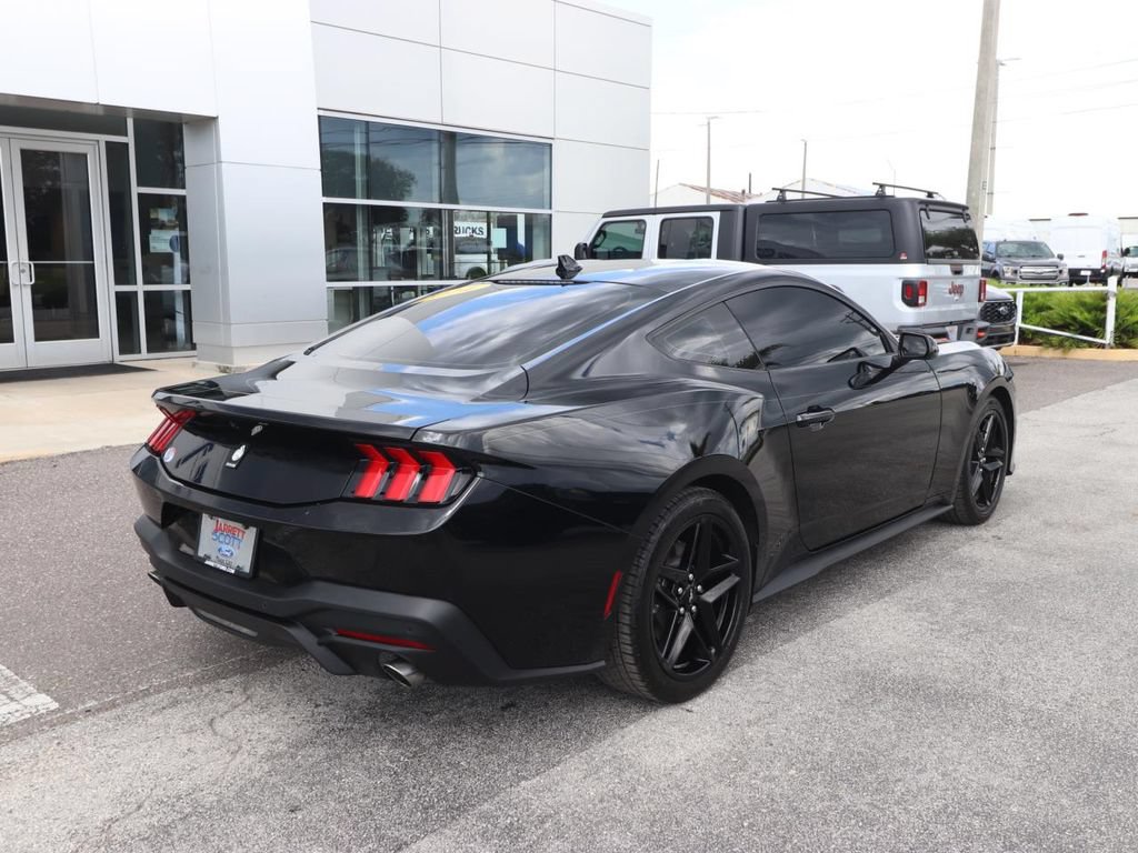Certified 2024 Ford Mustang Coupe RWD image 13
