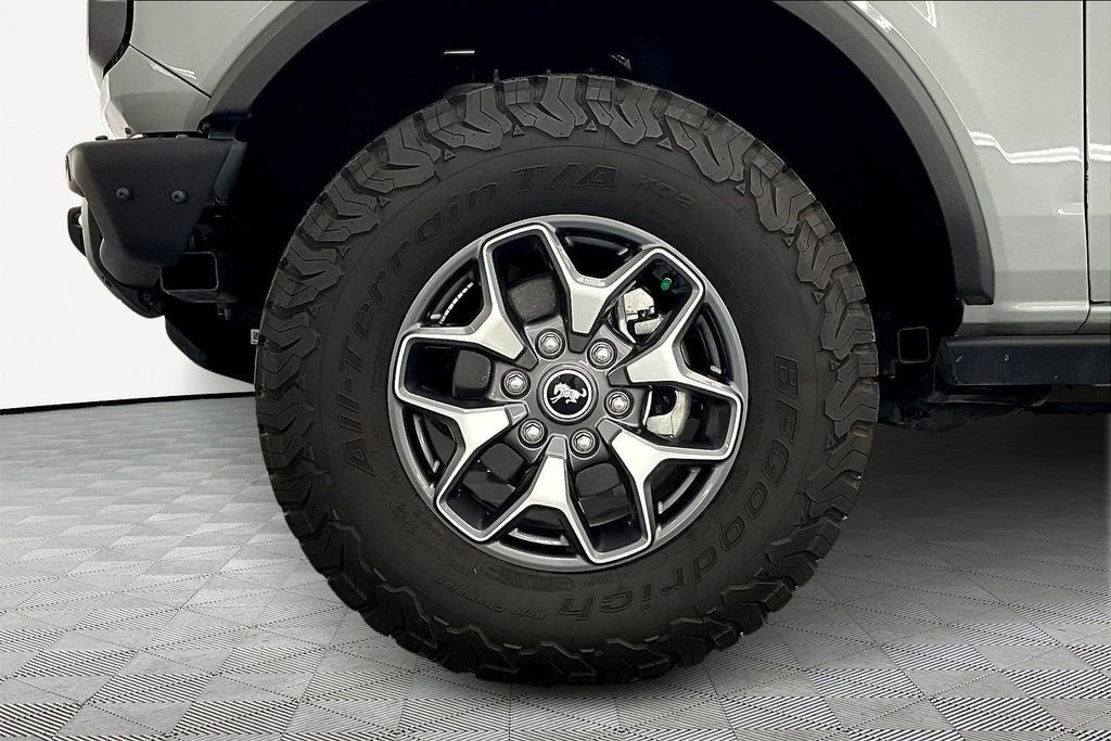 Certified 2023 Ford Bronco Badlands image 11
