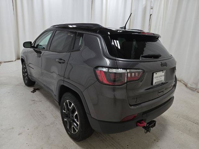 Used 2021 Jeep Compass Trailhawk AWD/4WD image 12