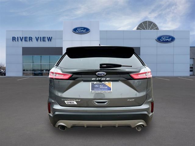Certified 2022 Ford Edge Titanium image 3
