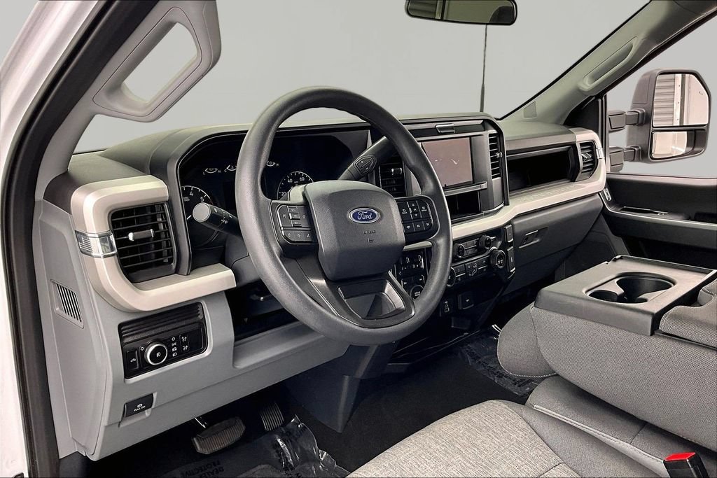 Certified 2025 Ford F350 XL w/ STX Appearance Package AWD/4WD image 13