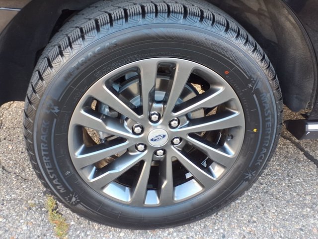 Certified 2020 Ford Expedition Limited w/ Equipment Group 301A AWD/4WD image 32