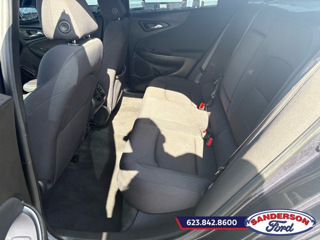 Used 2023 Chevrolet Malibu LT FWD image 16
