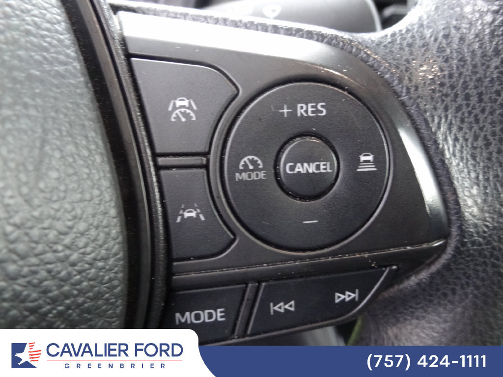Used 2024 Toyota Corolla LE FWD image 14