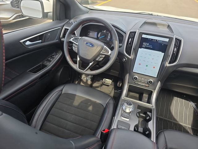 Certified 2024 Ford Edge ST-Line AWD/4WD image 34