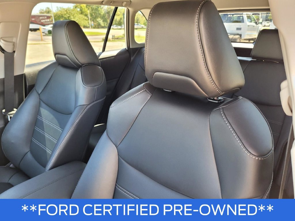 Used 2024 Toyota RAV4 XLE Premium FWD image 17