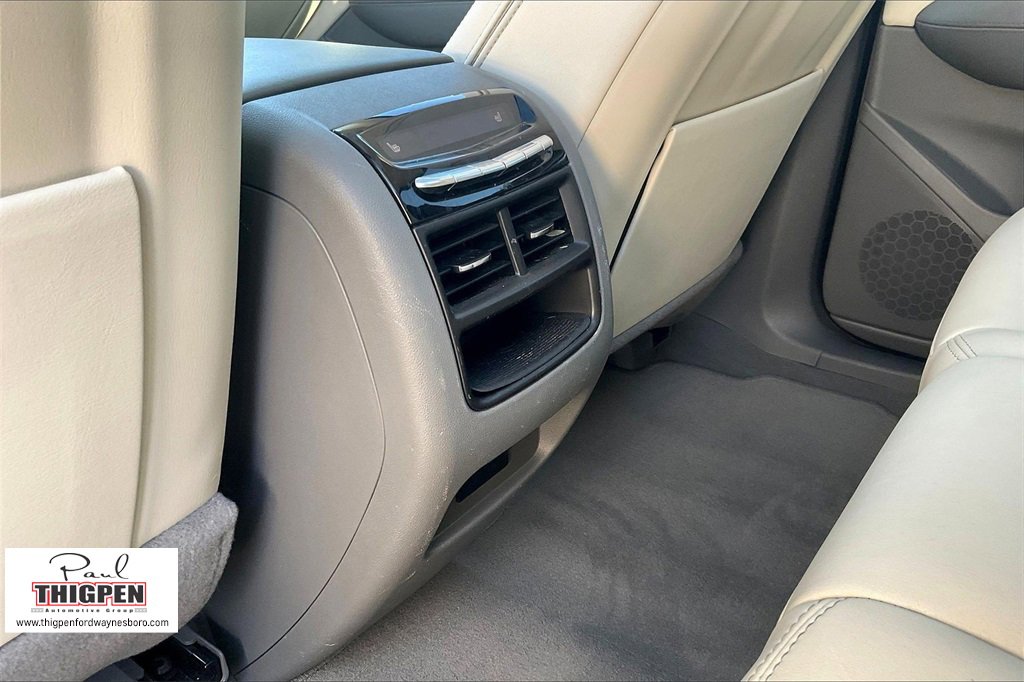 Used 2022 Cadillac XT5 Premium Luxury w/ Technology Package image 32