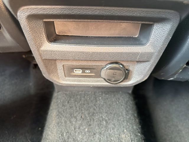 Used 2021 Volkswagen Tiguan SE w/ Panoramic Sunroof Package image 16