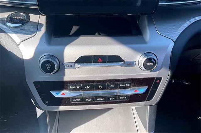 Certified 2022 Ford Explorer XLT w/ Equipment Group 202A image 32