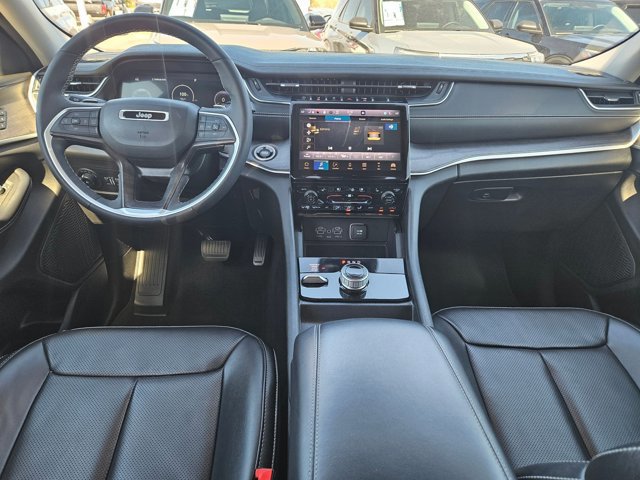 Used 2023 Jeep Grand Cherokee L Limited w/ Luxury Tech Group II image 20