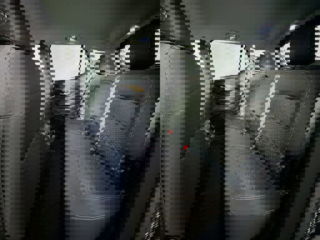 Used 2021 GMC Terrain SLE w/ Driver Convenience Package image 14