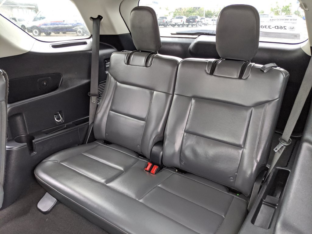 Certified 2025 Ford Explorer Active w/ Active Comfort Package RWD image 18