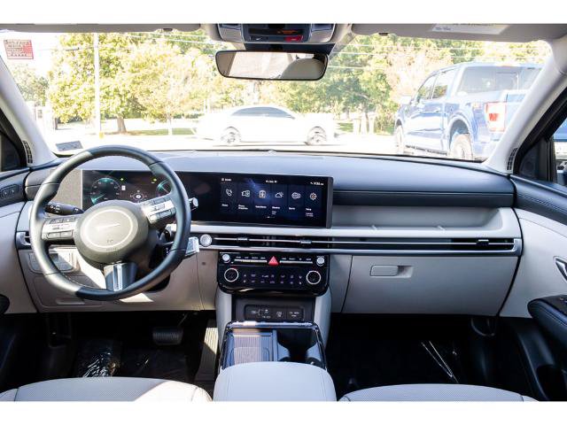Used 2026 Hyundai Tucson Limited AWD/4WD image 12