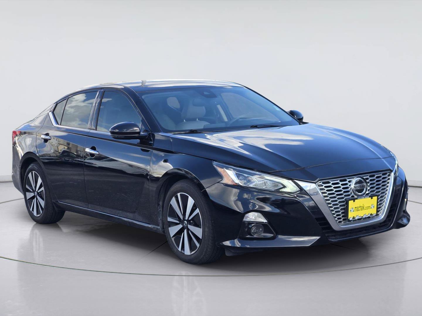 Used 2019 Nissan Altima 2.5 SL FWD image 3