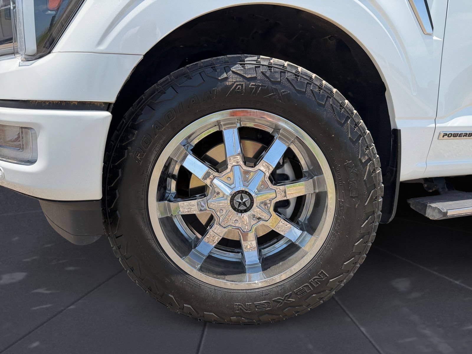 Certified 2024 Ford F150 Platinum w/ Equipment Group 703A Plus AWD/4WD image 14
