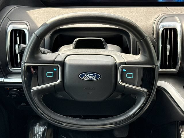 Certified 2025 Ford Expedition Max Platinum AWD/4WD image 15