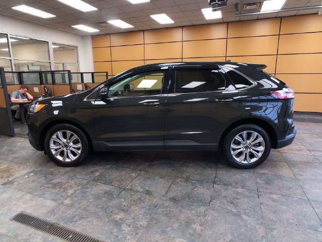 Certified 2023 Ford Edge Titanium w/ Cargo Accessory Package AWD/4WD image 4