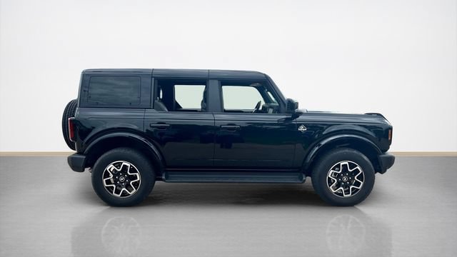 Certified 2025 Ford Bronco Outer Banks AWD/4WD image 2