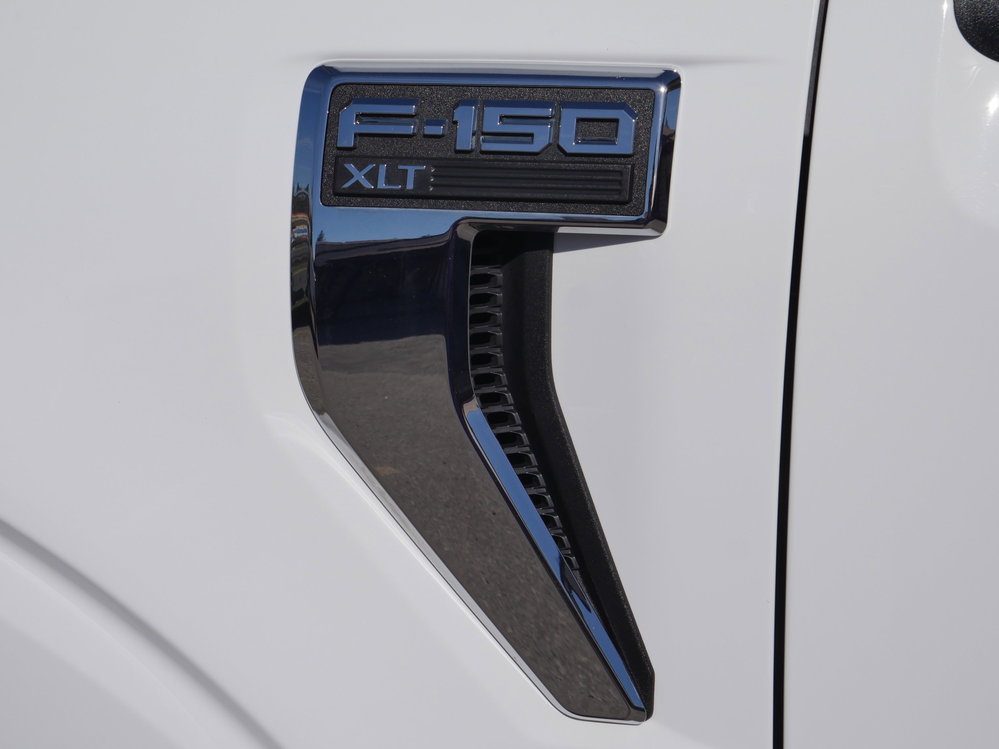 Certified 2023 Ford F150 XLT AWD/4WD image 21