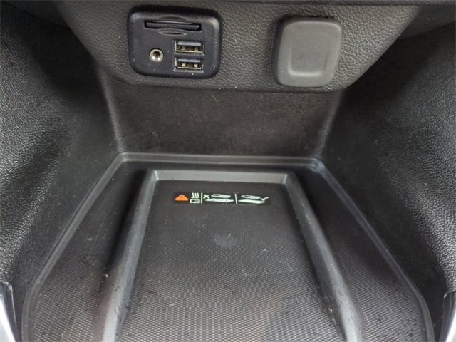 Used 2023 Chevrolet Traverse RS image 22