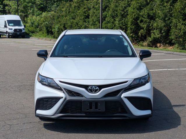Used 2021 Toyota Camry SE AWD/4WD image 8