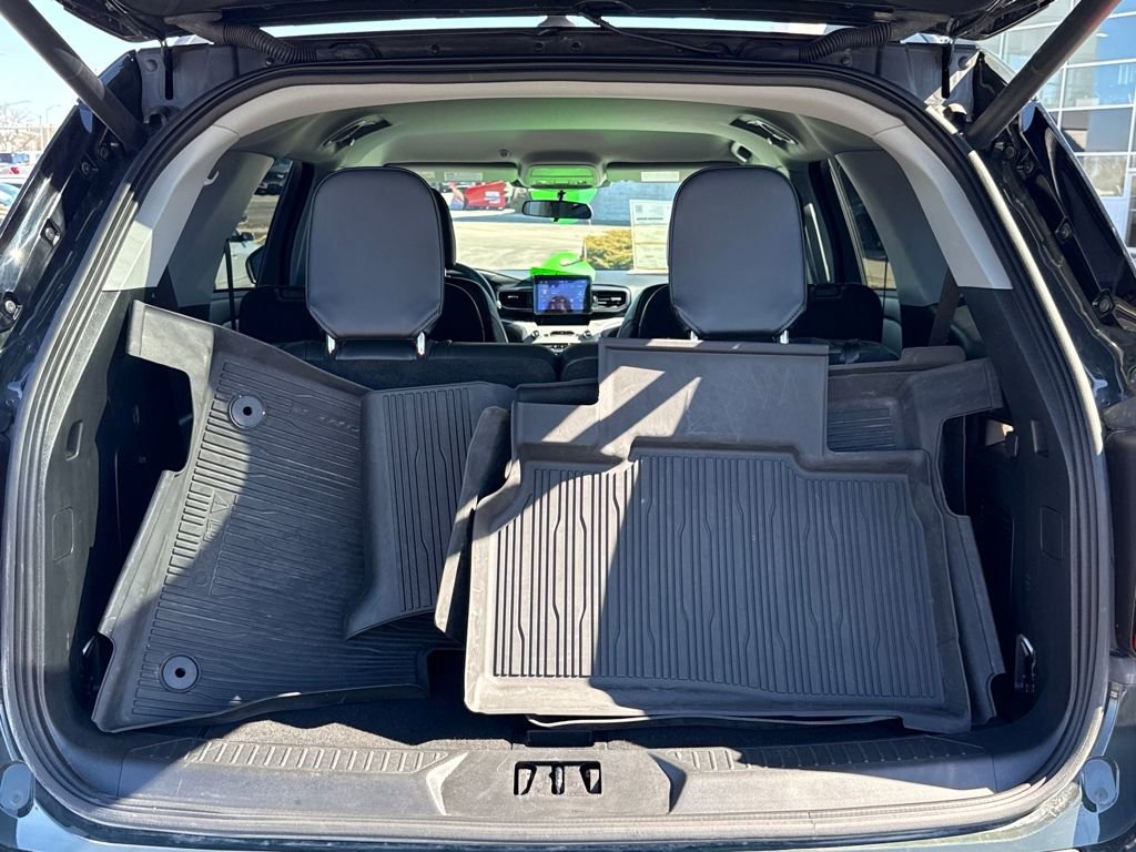 Certified 2023 Ford Explorer XLT w/ Equipment Group 202A image 8