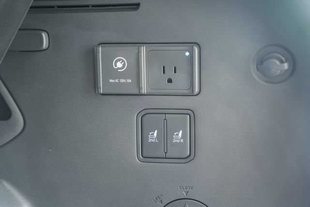 Used 2026 Kia EV9 Light RWD image 19