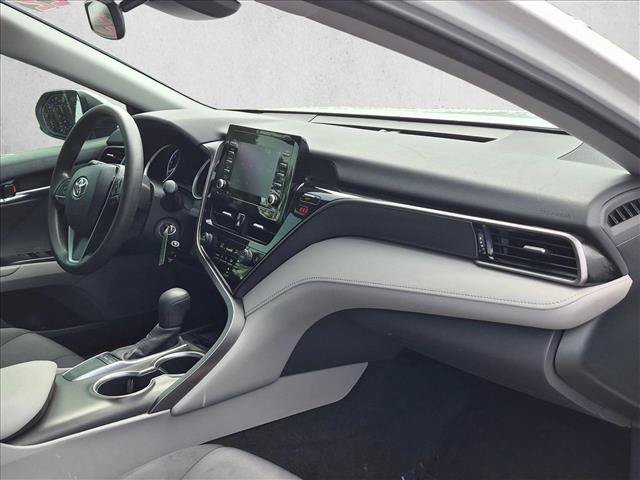 Used 2022 Toyota Camry LE FWD image 19