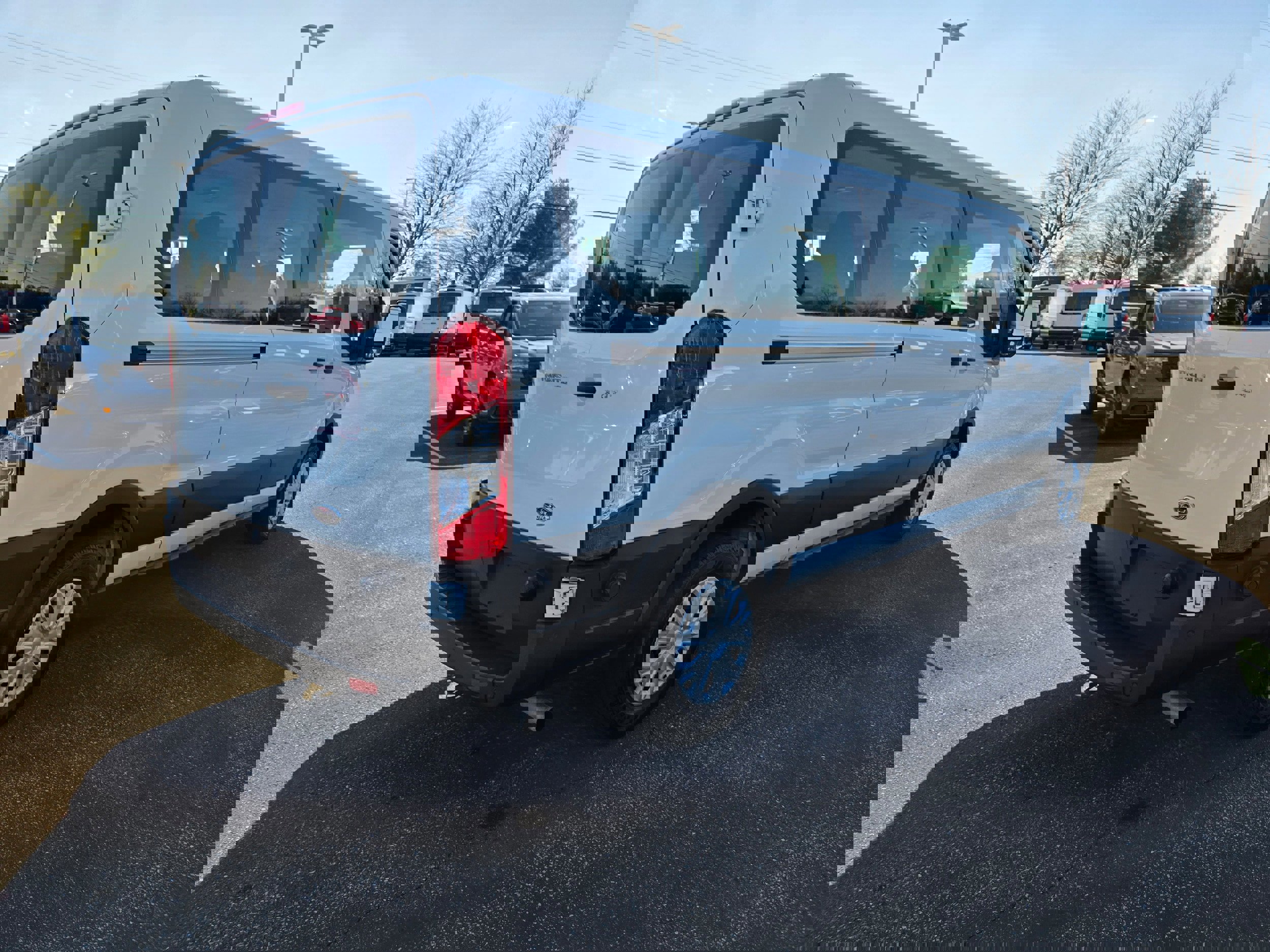 Certified 2024 Ford Transit 350 XLT image 4