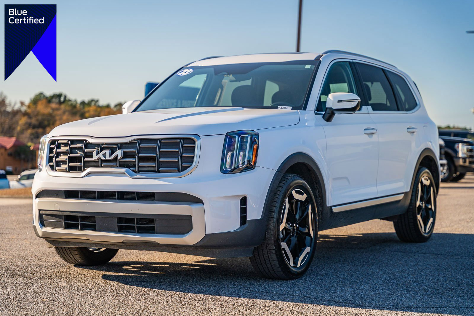 Used 2023 Kia Telluride S w/ S Sunroof Package