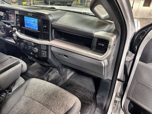Certified 2025 Ford F250 XL w/ FX4 Off-Road Package AWD/4WD image 28
