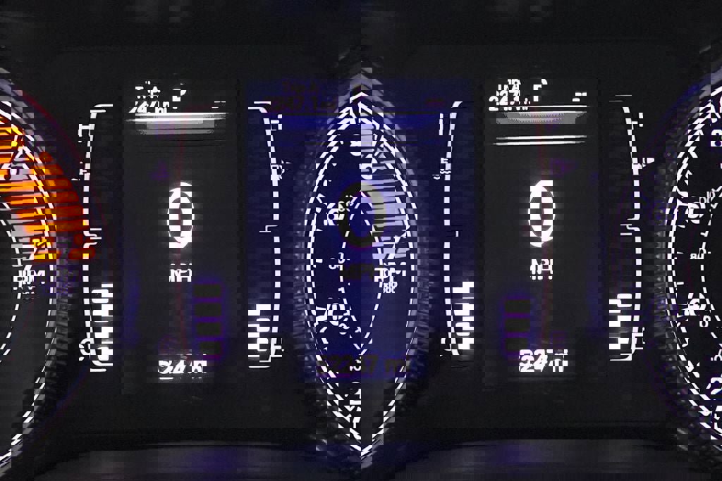 Used 2019 Jeep Cherokee Latitude Plus w/ Cold Weather Group image 16