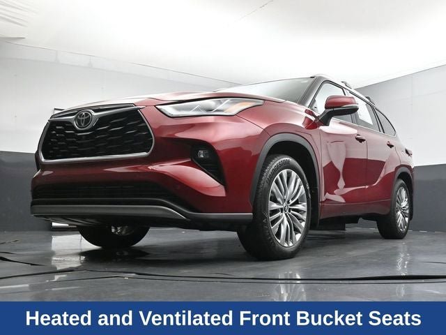 Used 2025 Toyota Highlander Platinum AWD/4WD image 31