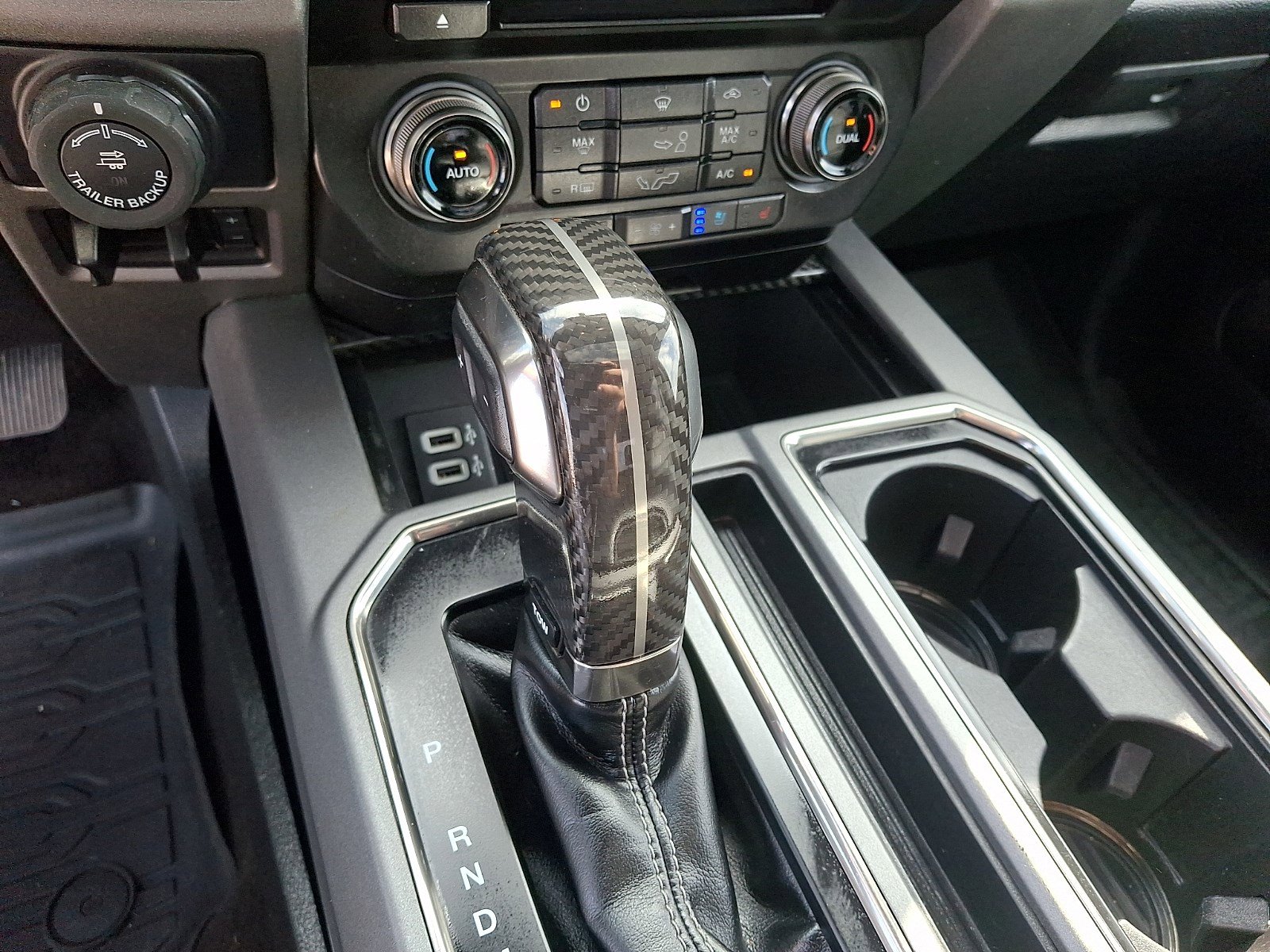 Certified 2018 Ford F150 Raptor w/ Equipment Group 802A Luxury AWD/4WD image 14