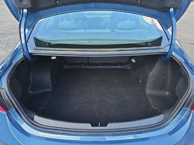 Used 2025 Chevrolet Malibu LT FWD image 12