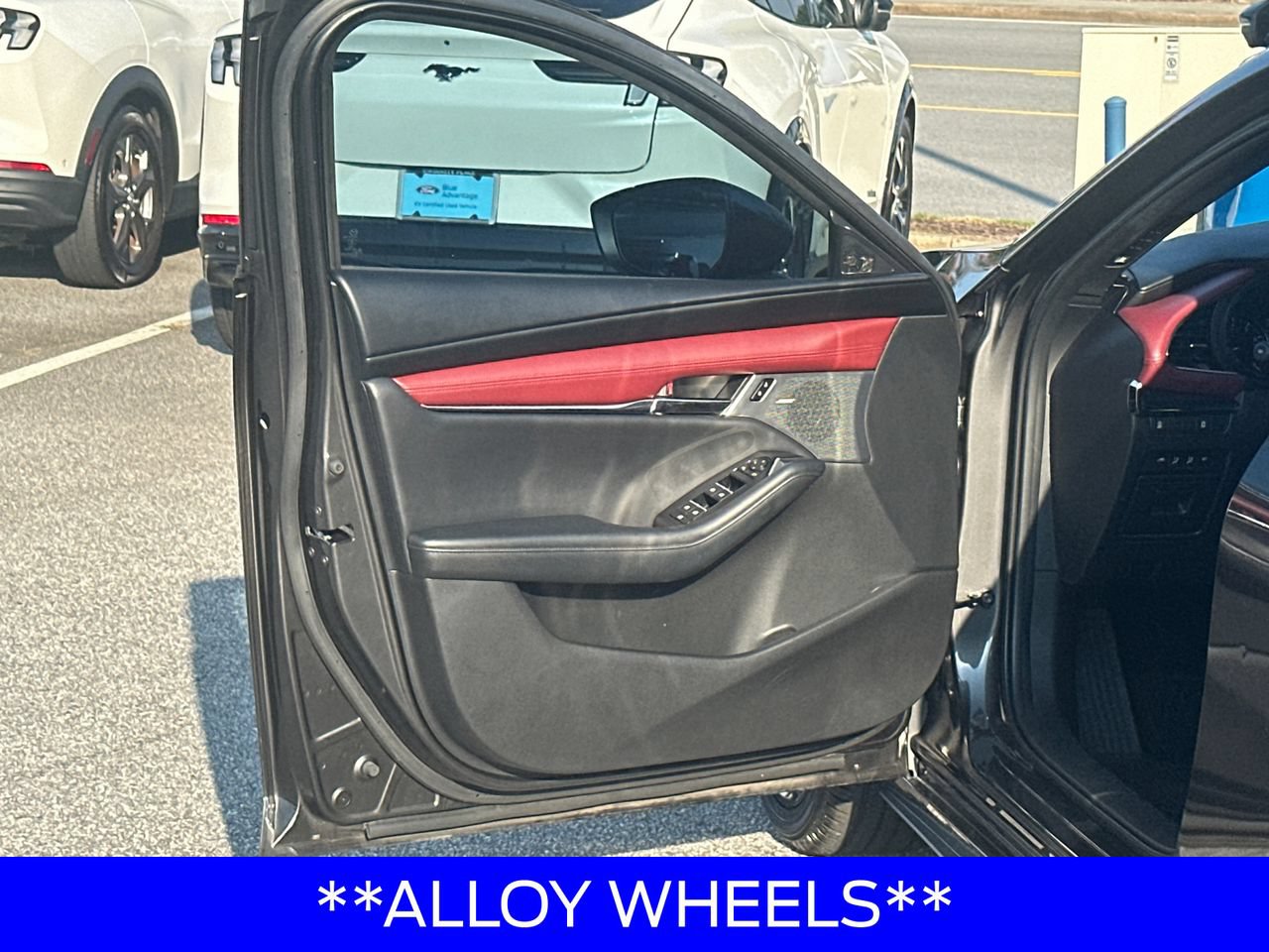 Used 2022 MAZDA MAZDA3 s AWD/4WD image 11