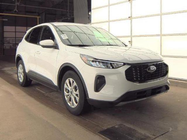 Certified 2023 Ford Escape Active w/ Tech Pack #2 image 6