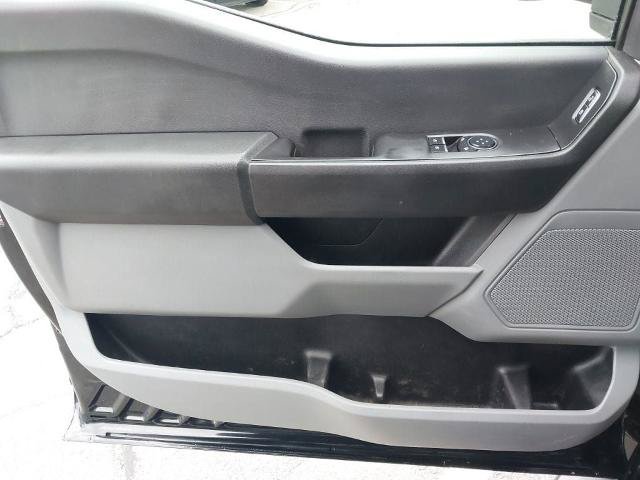 Certified 2023 Ford F550 4x4 Regular Cab Super Duty image 14