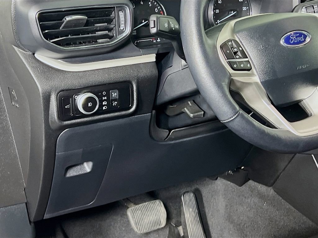 Certified 2023 Ford Explorer XLT w/ Equipment Group 202A AWD/4WD image 12