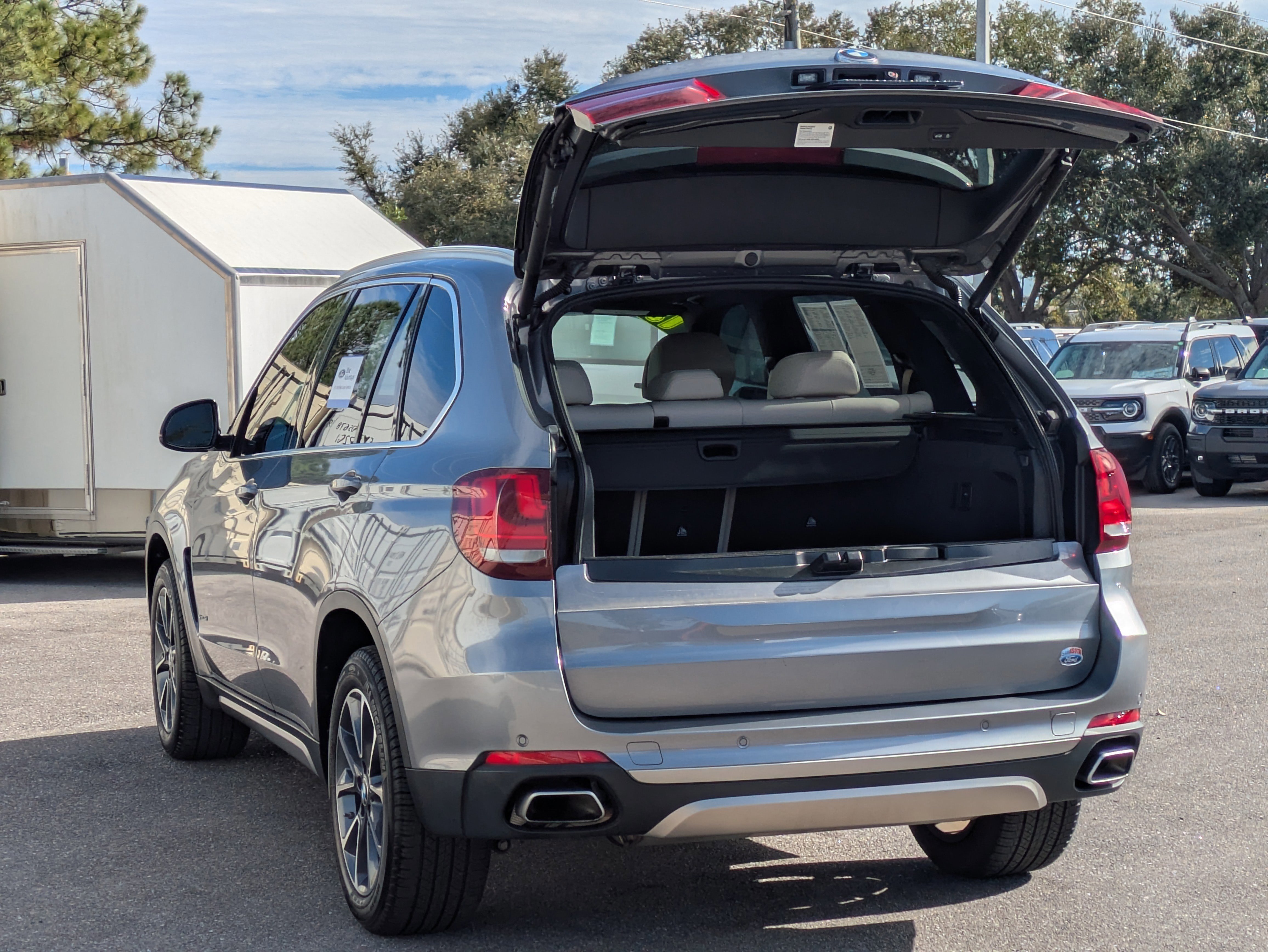 Used 2018 BMW X5 sDrive35i w/ Driving Assistance Package image 3