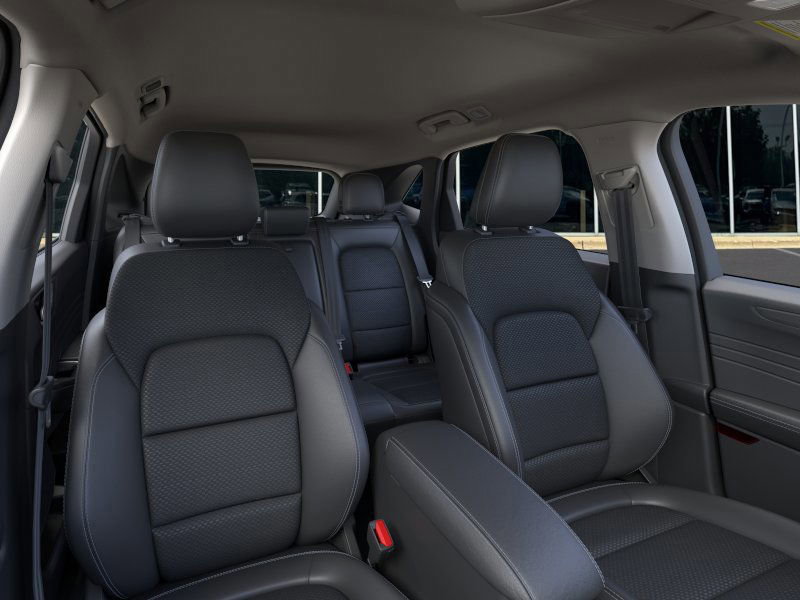 Certified 2024 Ford Escape SE image 10