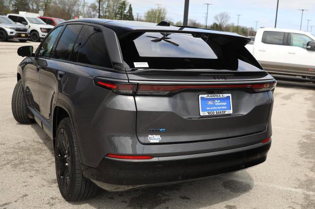 Used 2024 Jeep Wagoneer Launch Edition AWD/4WD image 6