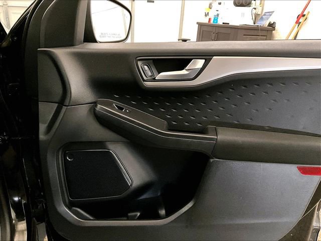 Certified 2020 Ford Escape SE AWD/4WD image 23