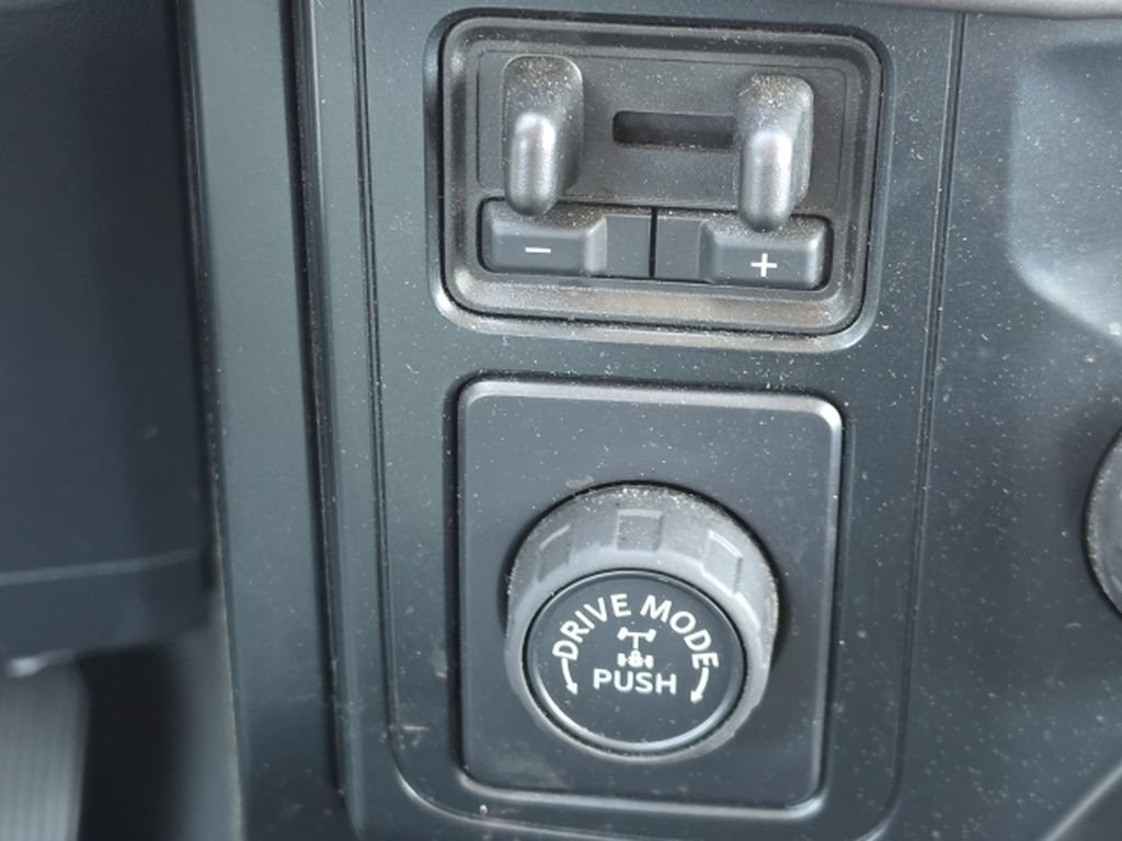 Certified 2025 Ford F150 XL w/ Equipment Group 103A High RWD image 21