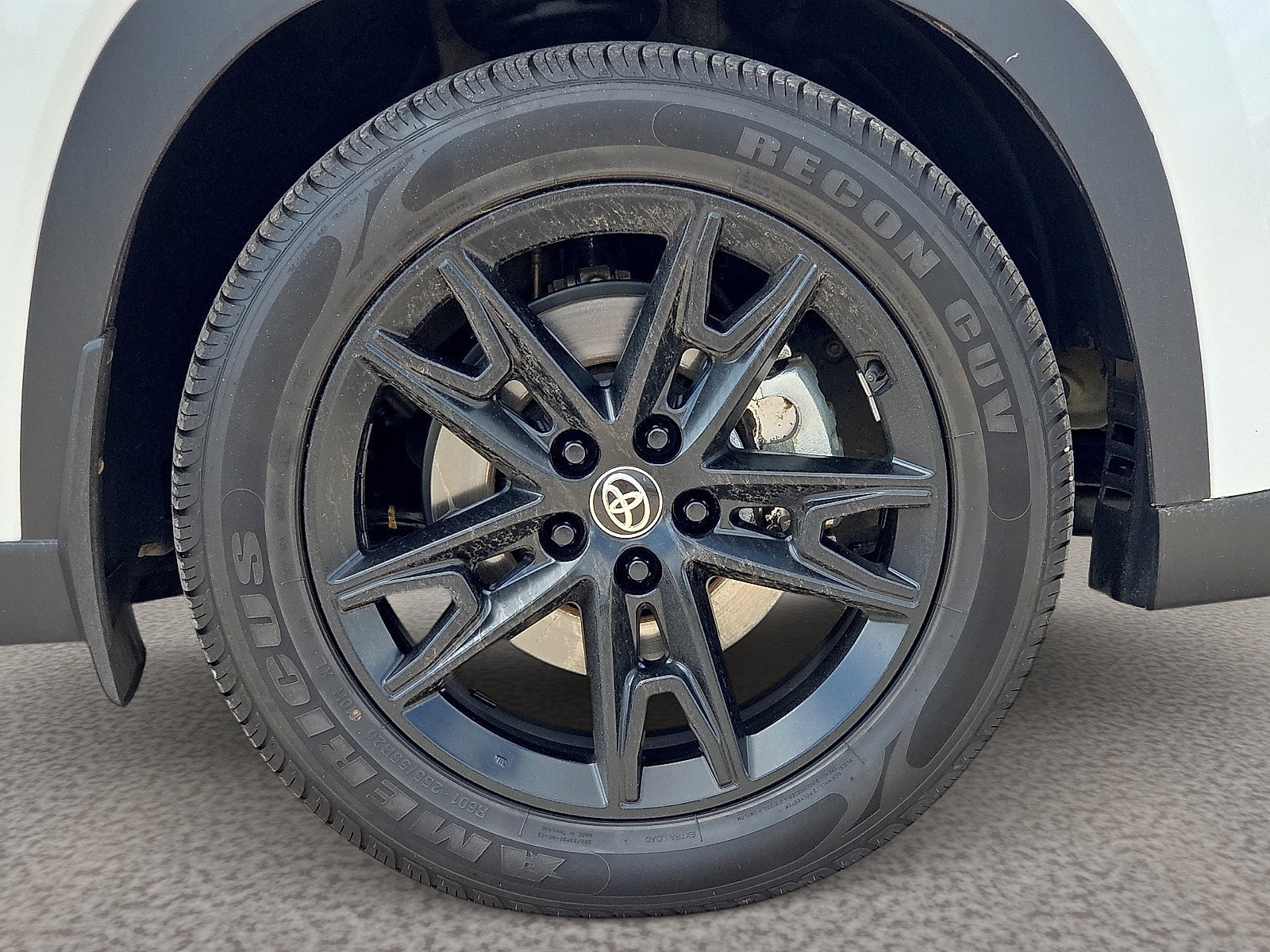 Used 2024 Toyota Grand Highlander AWD Hybrid image 7