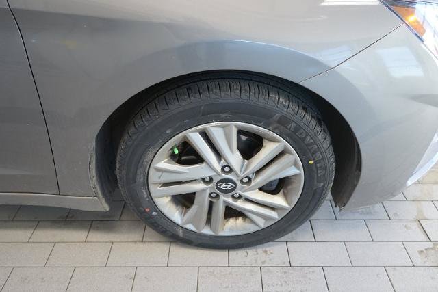 Used 2020 Hyundai Elantra SEL FWD image 18