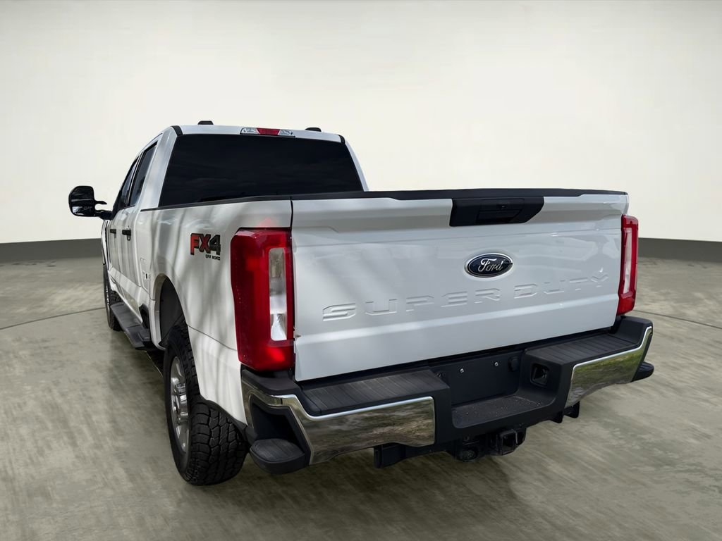 Certified 2024 Ford F250 XLT w/ FX4 Off-Road Package image 2