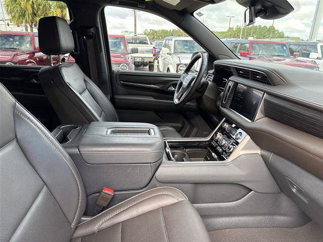 Used 2023 GMC Yukon Denali RWD image 19